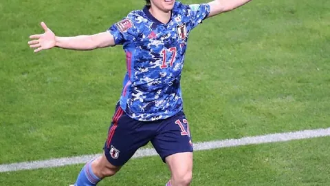 胡梅尔斯神助攻，多特蒙德2-0巴黎晋级欧冠决赛：关键一役